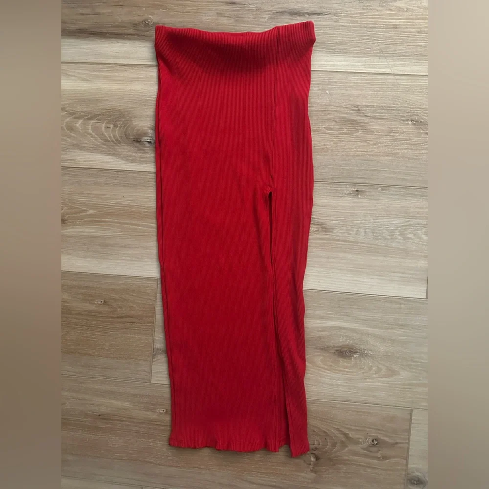 Lulus Red Ribbed BodyCon Maxi Skirt S